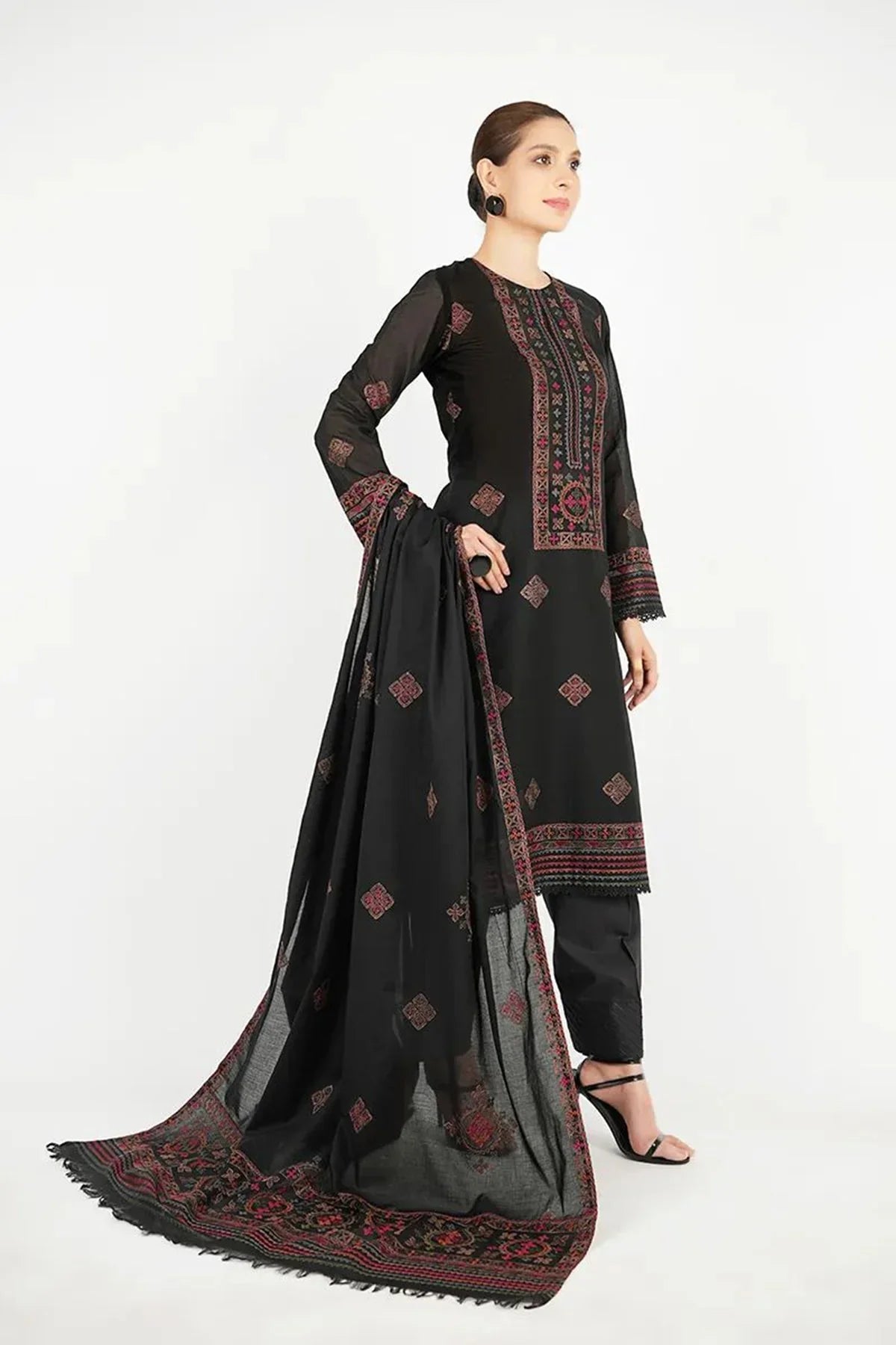 Bareeze - 3PC Luxury Dhanak Embroidered Suit - NE - A1093