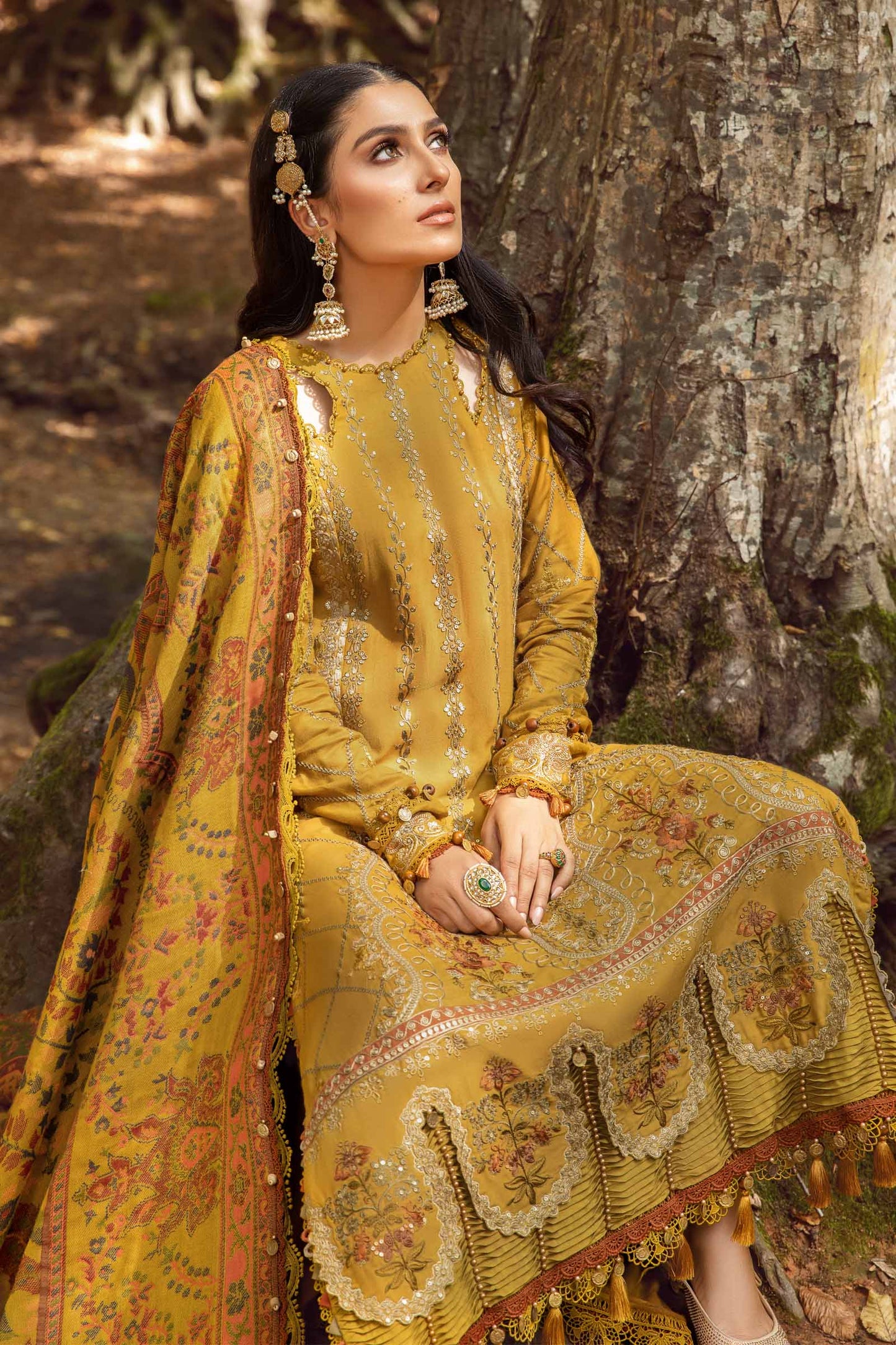 Maria B - 3PC Luxury Dhanak Embroidered Suit - NE - A1087