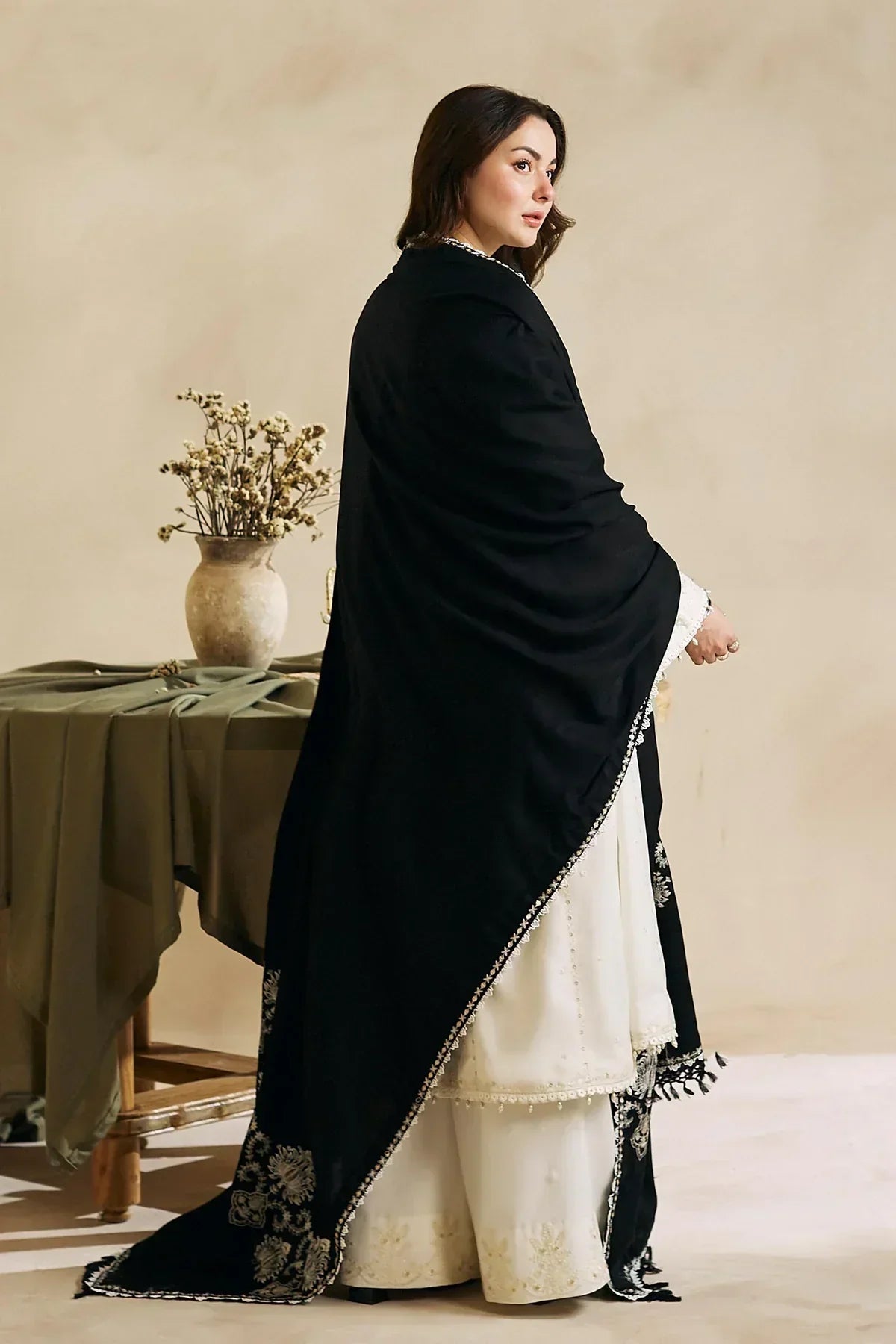 Zara Shahjaha - 3PC Dhanak Embroidered Suit - NE - A1089